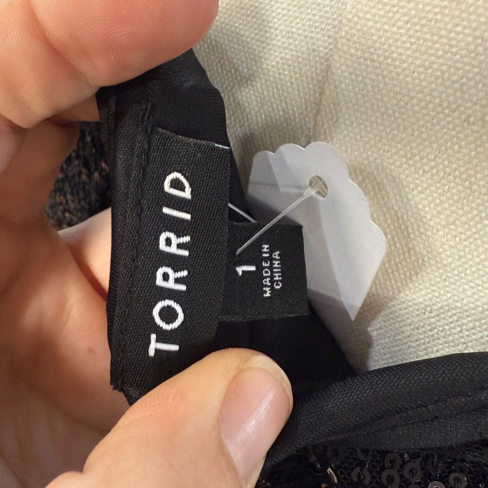 Torrid Black Sequin Long Sleeve Dress - Picture 4 of 4